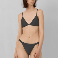 Voyage Tri Top | Lava Grey