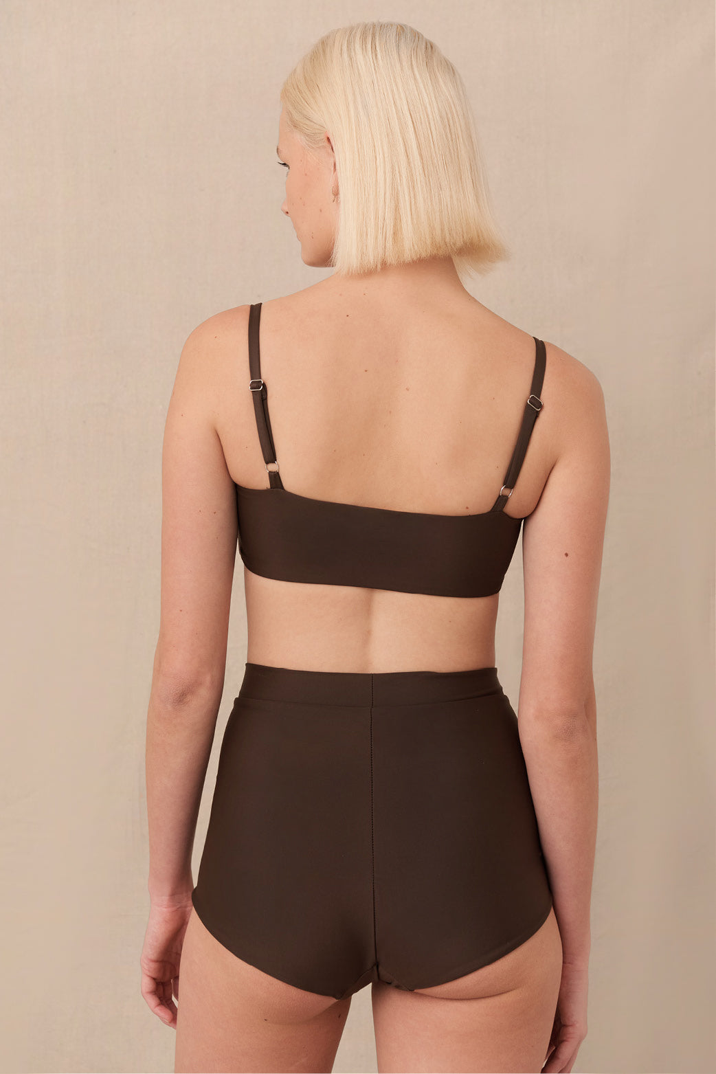 Sol Short | Earth